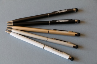 Długopisy pyskowickie z końcówką do ekranów dotykowych